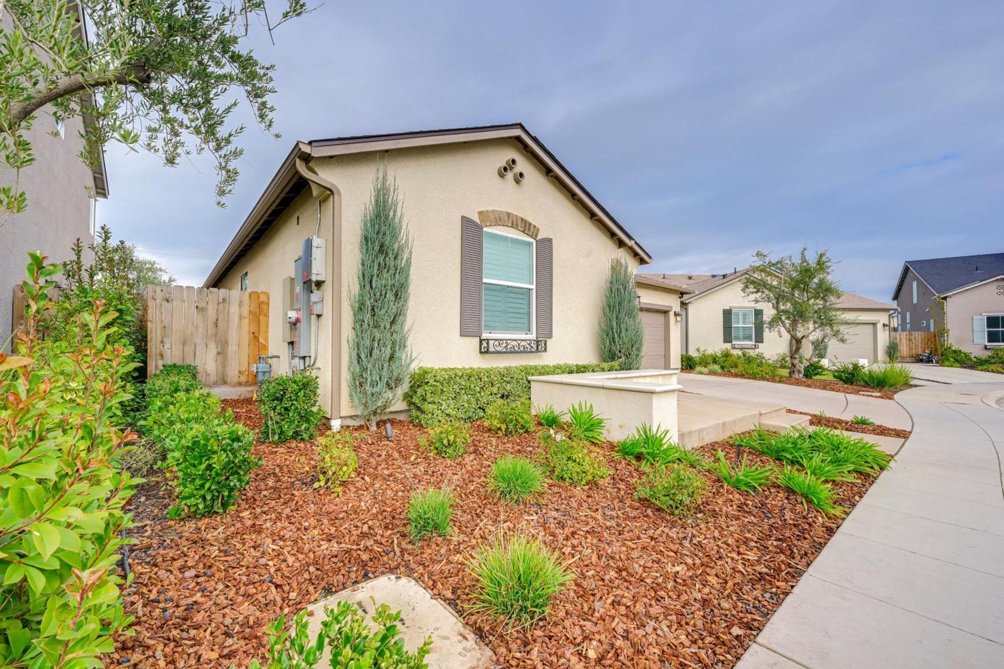 Pet-Friendly Clovis Home - Near Mall And Waterpark! Exterior photo